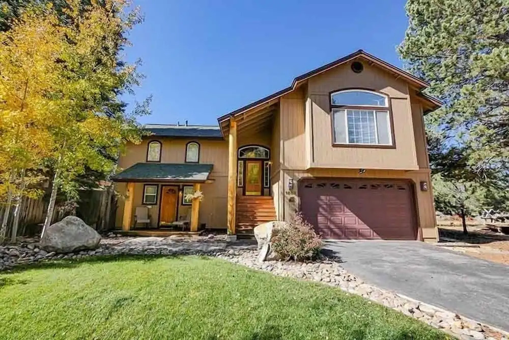 1884 Bakersfield 5 Bedrooms 4 Bathrooms Home