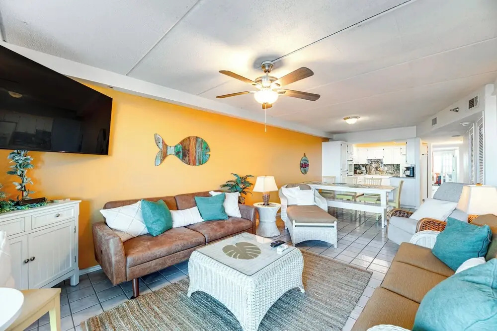 Beachfront Views: Breezy Port Aransas Condo!