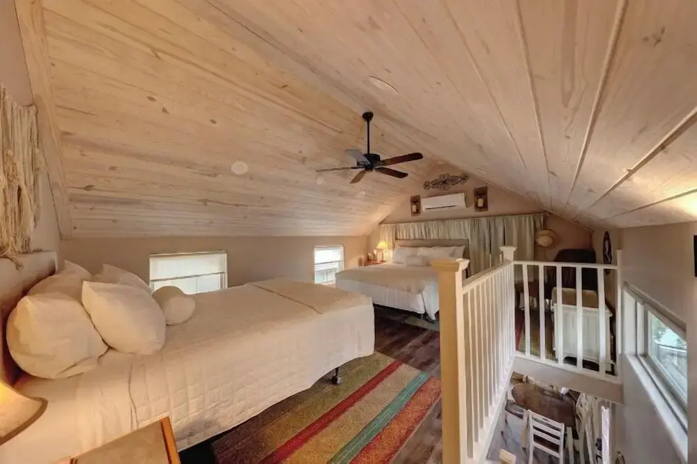 Treetop River Cabins on the Guadalupe River