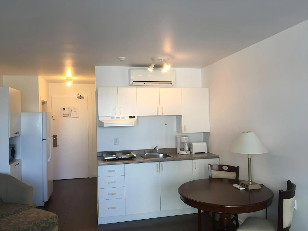 Duvernay Studios and Suites