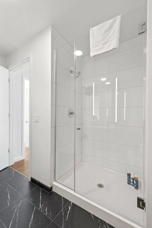 60 Fl Lake View Apt An Urban Oasis in the Sky