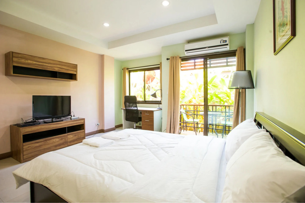 Banlanna Services Apartment