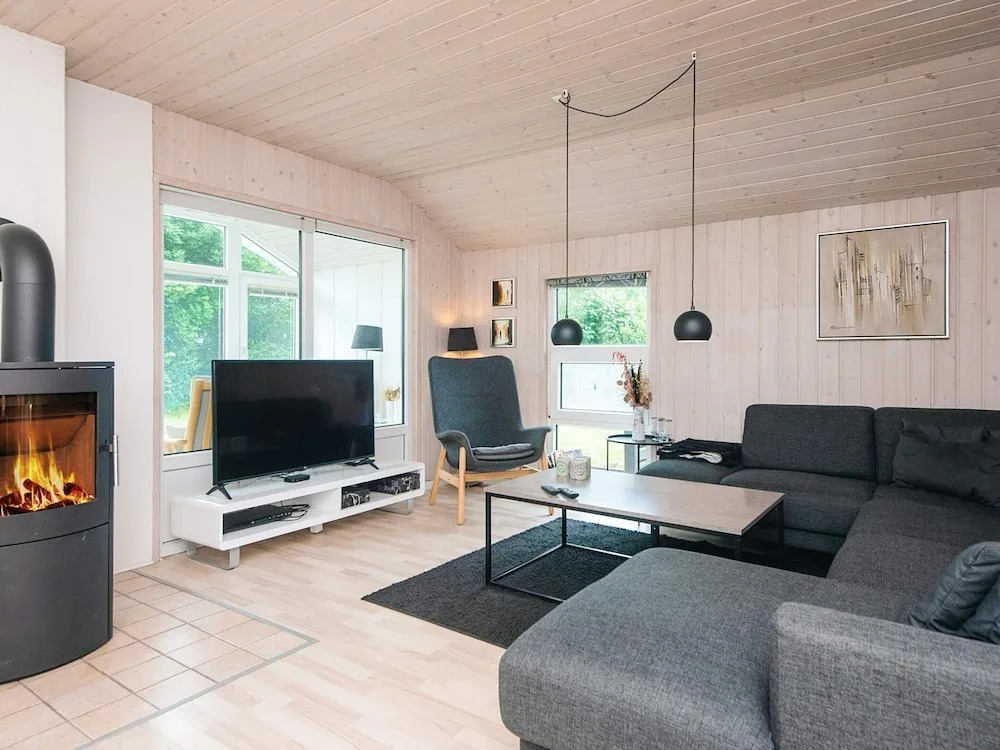 6 person holiday home in Hemmet