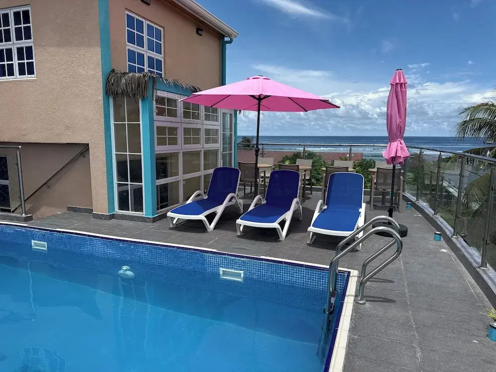 Breeze Haven Surf Retreat