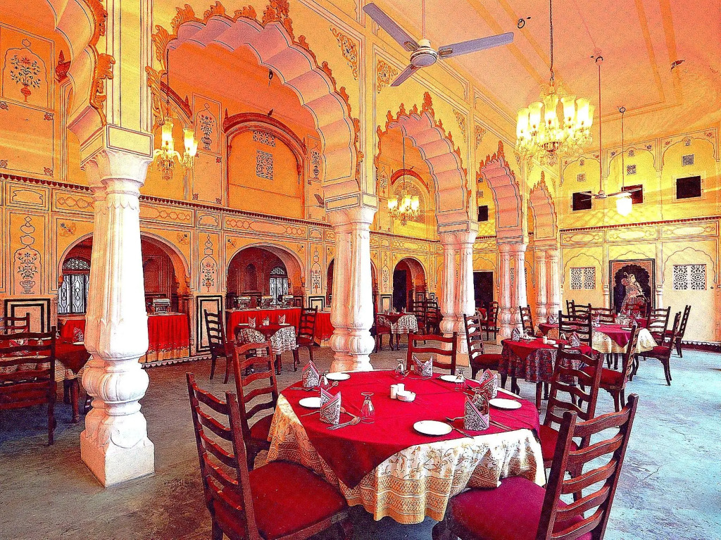 Karnot Mahal