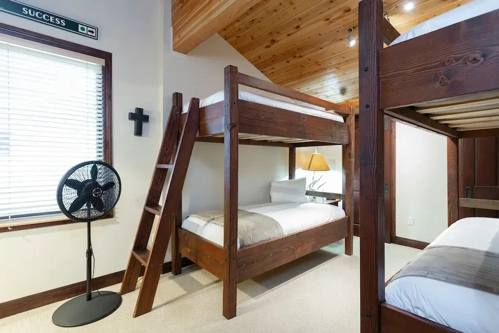 Trail's End Lodge at Deer Valley Resort - Four Bedroom Residence with Spa #505 4 Condo