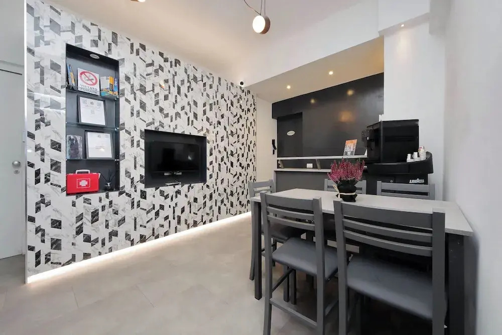 Flatinrome Trastevere Deluxe Rooms