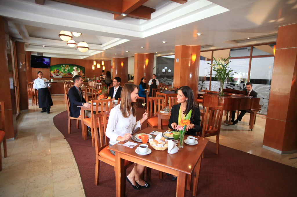 Hotel Ciros