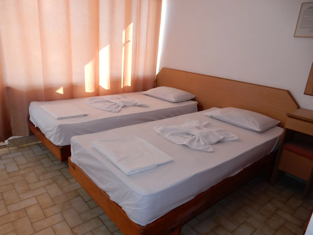 Aysev Hotel