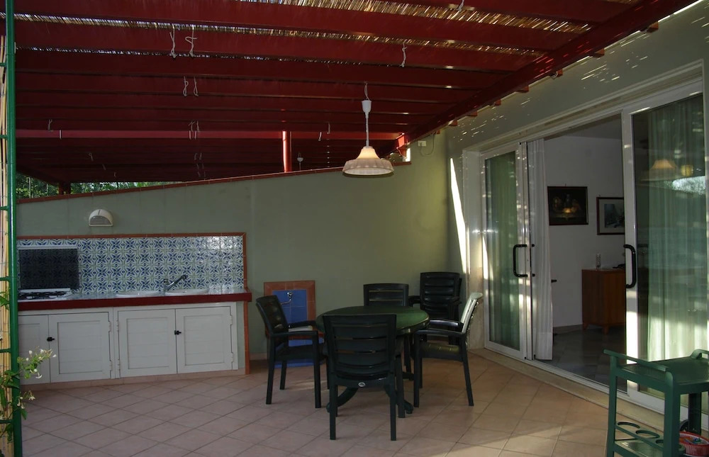 Beautiful Apartment for 5 People in Residence