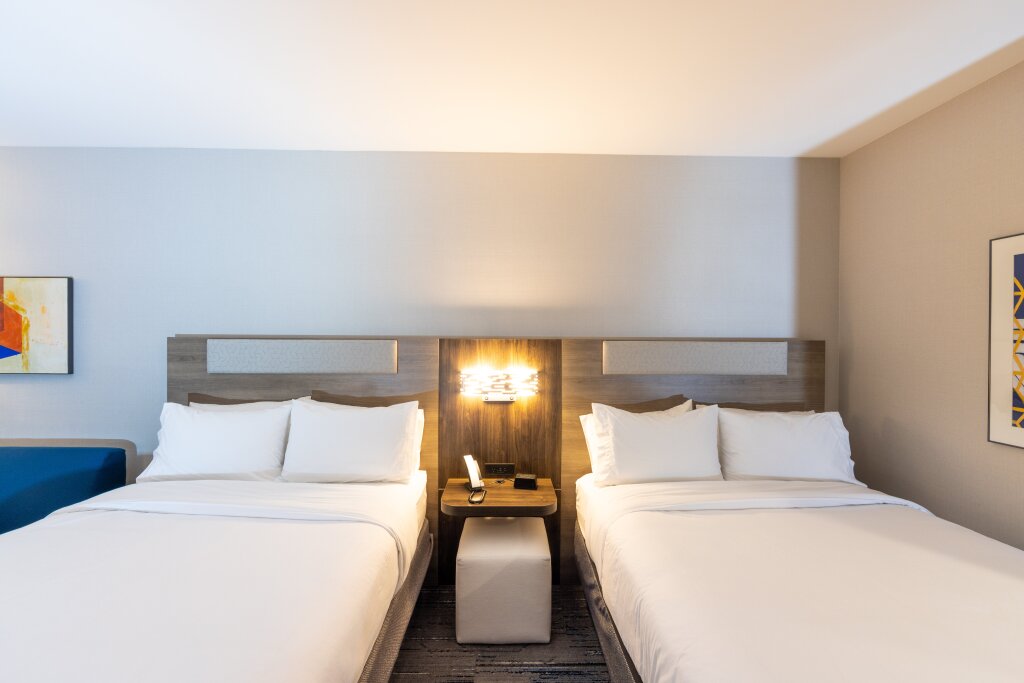 Holiday Inn Express & Suites - Harrisonburg University Area by IHG