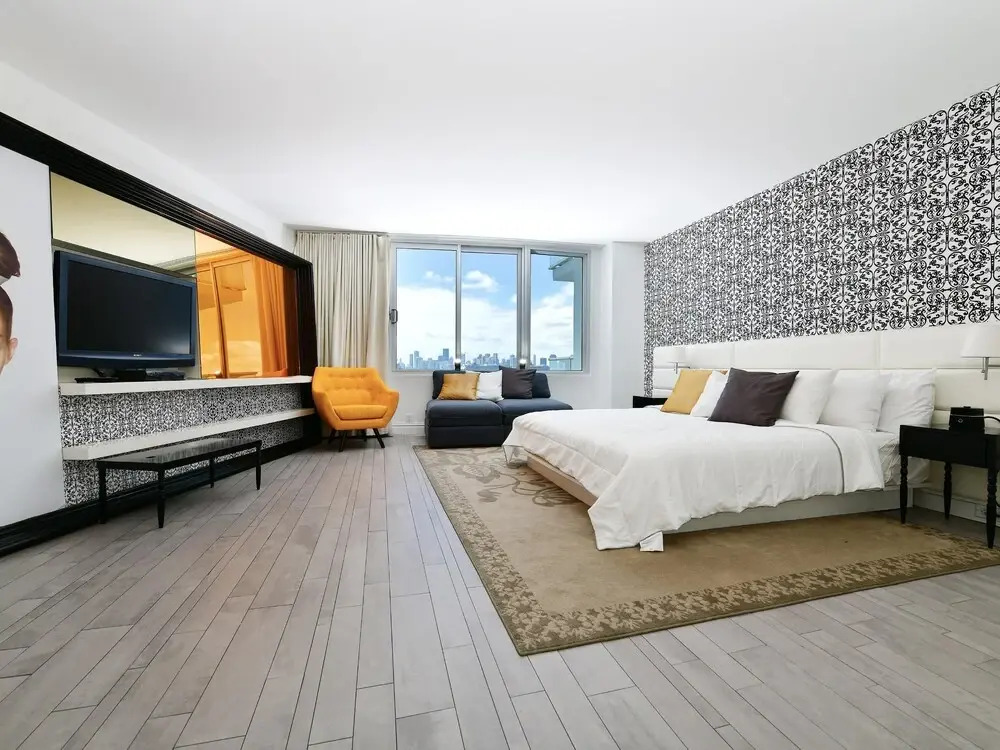 Miami World Rental - Mondrian 608