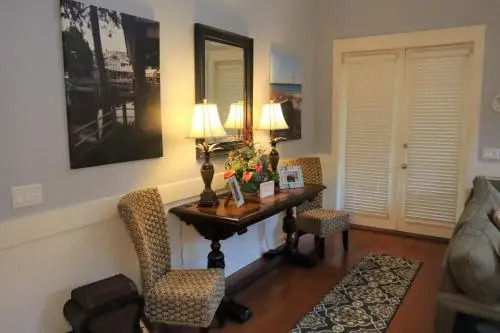 1380 Laurel Grove Home