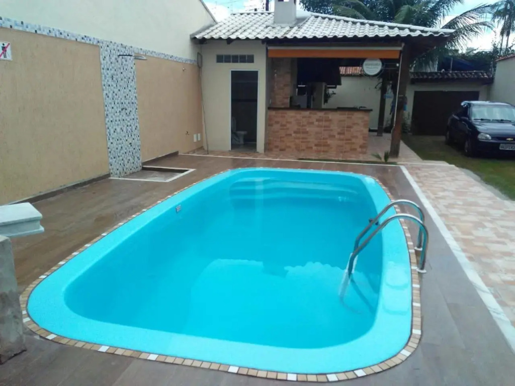Casa de praia com piscina em Caraguatatuba - SP