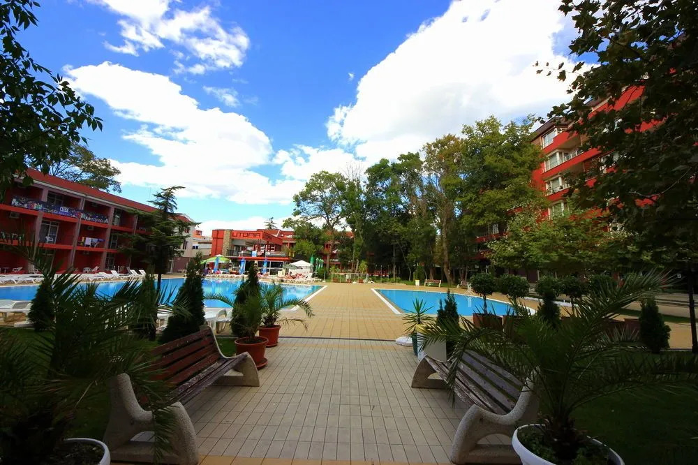 Menada Zornitsa Apartments