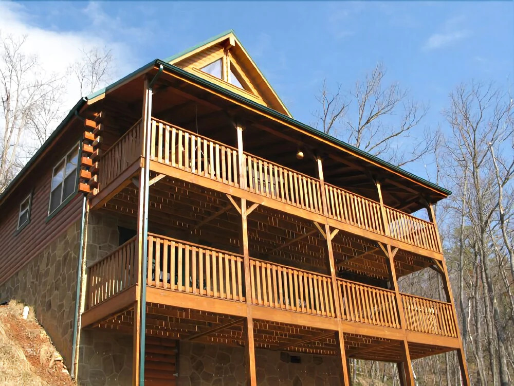 Triple Mountain View - Three Bedroom Cabin