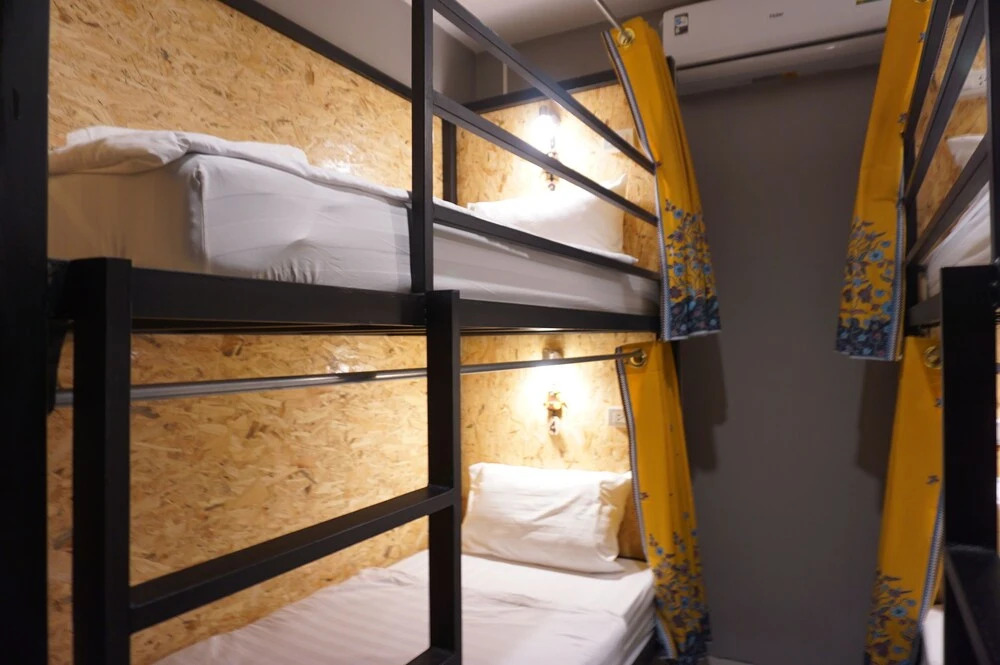 OK CHIC PHUKET HOSTEL