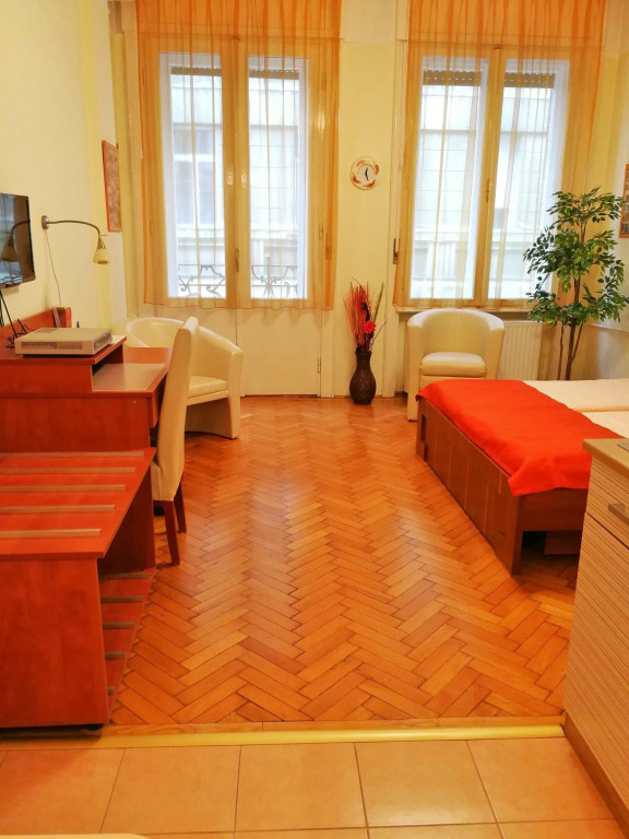 Paprika Apartment Studio
