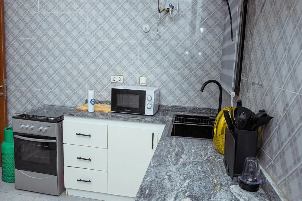 TM Luxe Stays Apartment