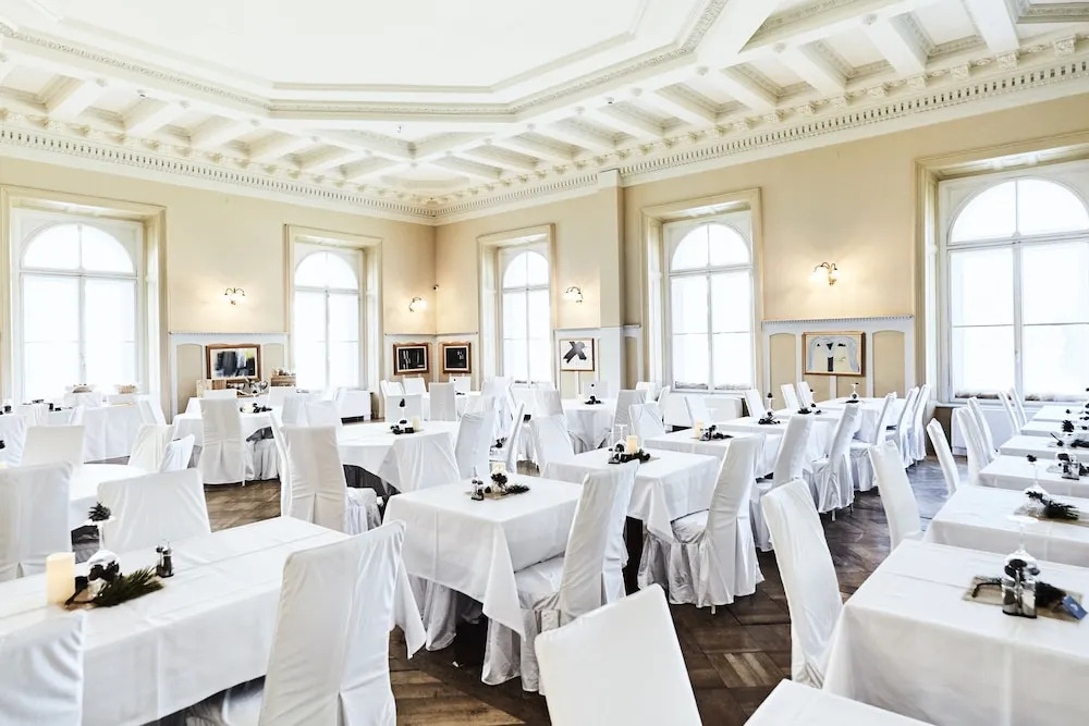 Maloja Palace Residence Engadin-St Moritz CO2-Neutral