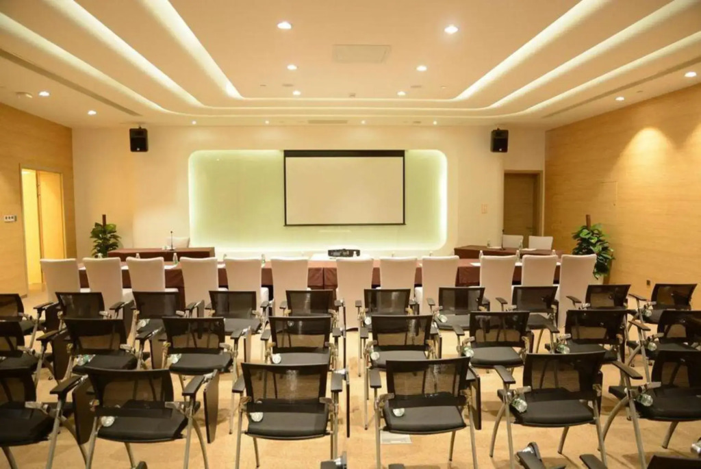 CJIA Premium Apartment (Guangzhou Panyu Avenue)