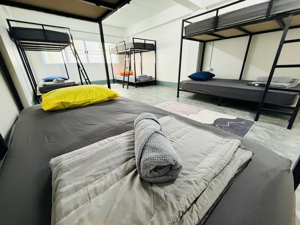 Hee Pee hostel Buriram