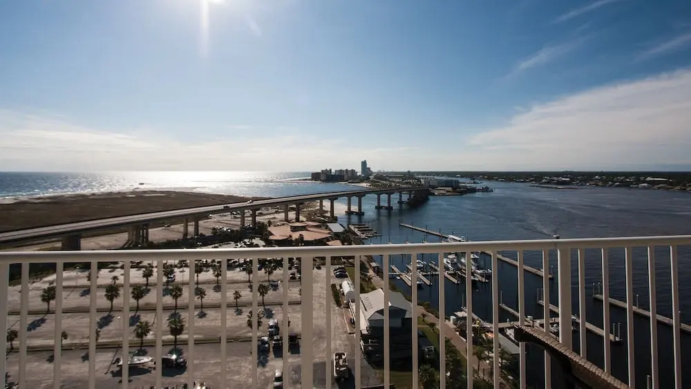 Two Bedroom Penthouse - Unit Crbph01