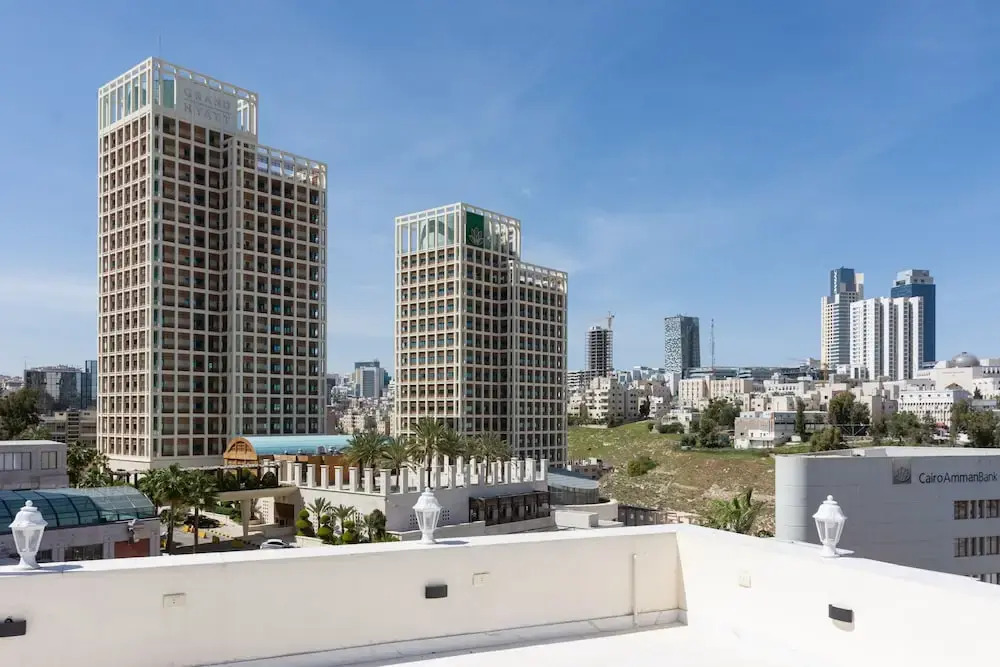 Prestige hotel apartment
