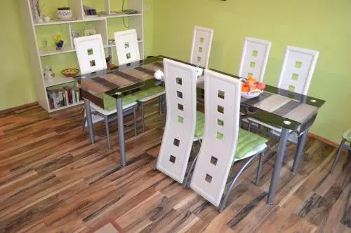 Zimmer Steger