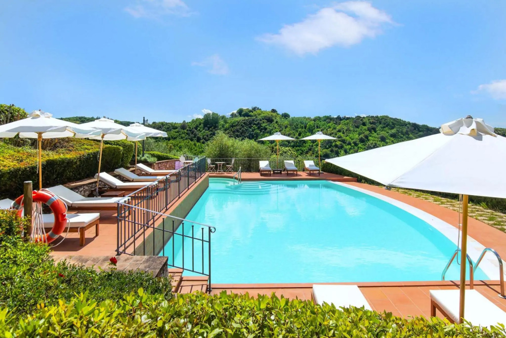 Lovely villa with pool in splendid panoramic location-VILLA ROBERTA