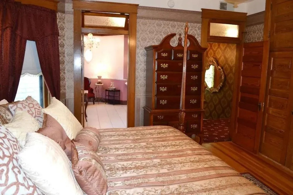 The Conner House B&B