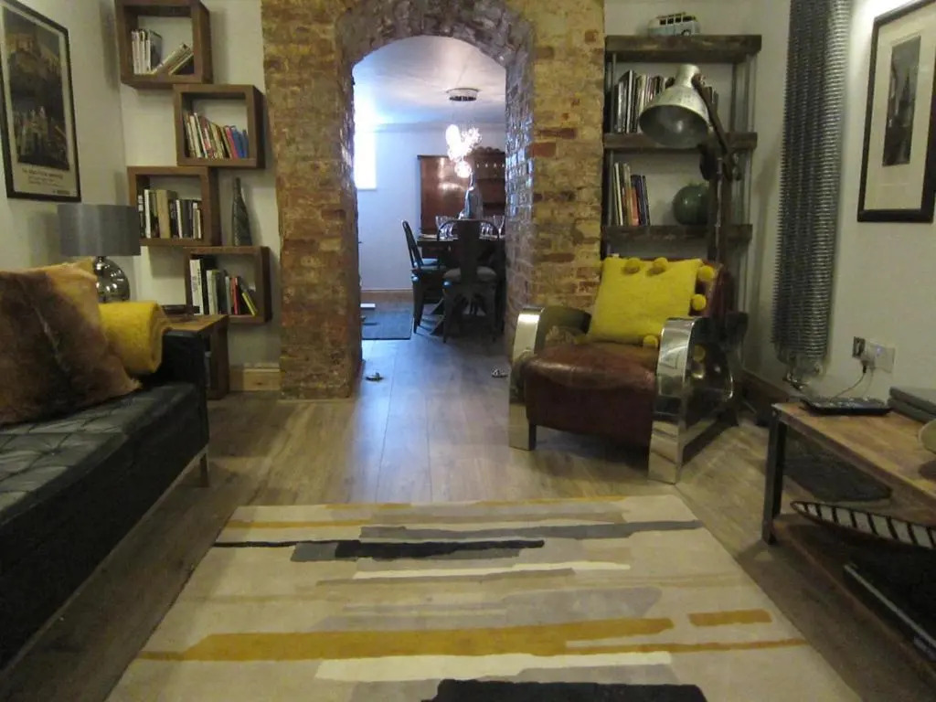 Havisham House