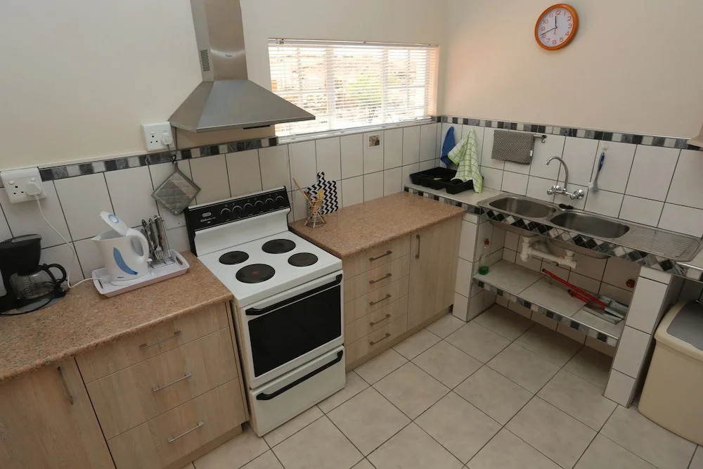 Orange House Self Catering