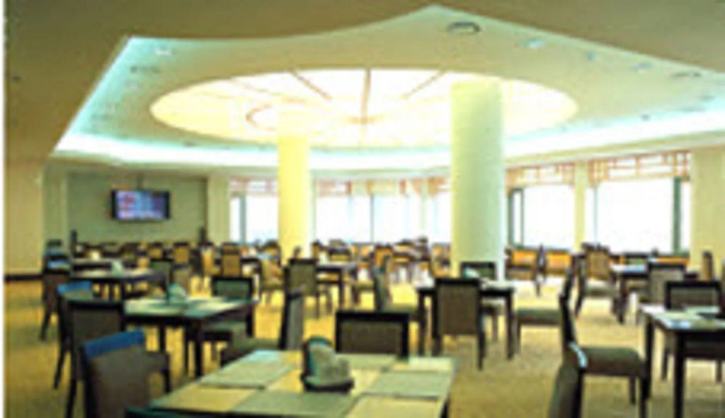 Pinehills Hotel