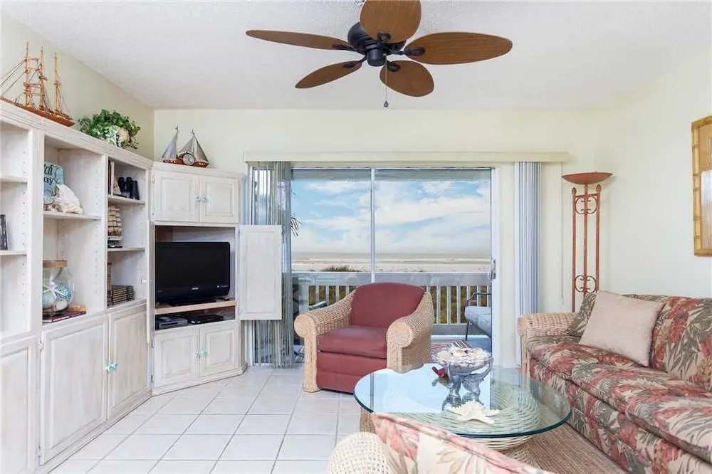 Four Winds A3T - Two Bedroom Condo