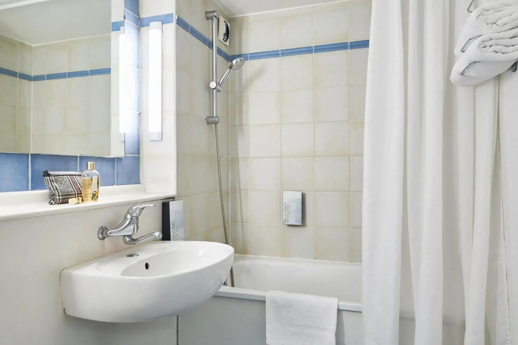 Campanile NATURE - Le Bourget Gonesse