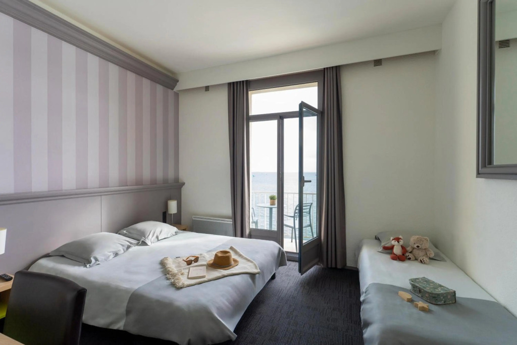 Hôtel Morgat Le Grand Hôtel De La Mer