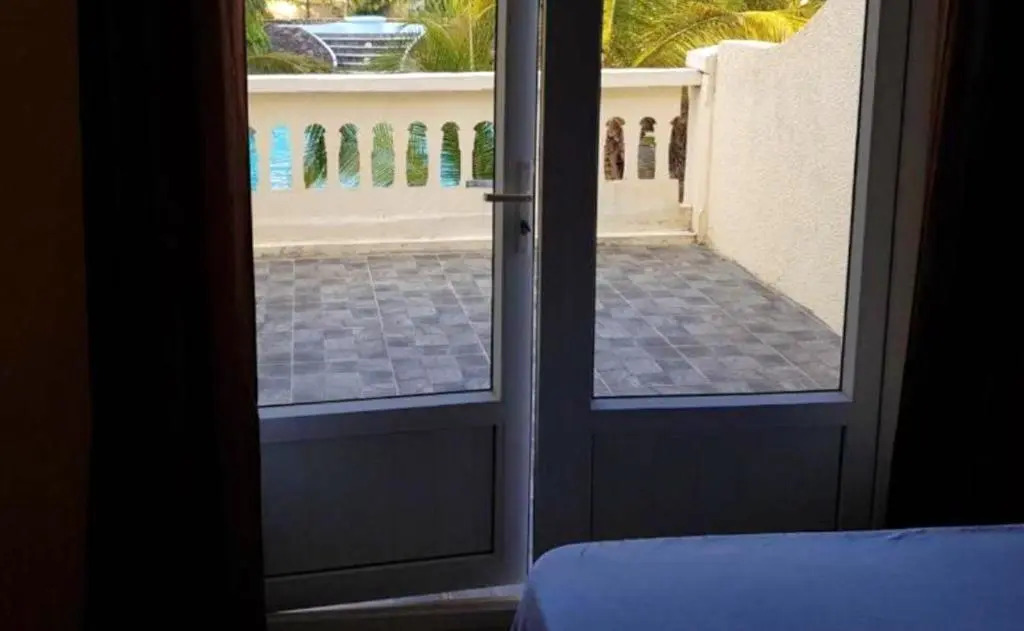 3 bedrooms bungalow with sea view shared pool and furnished garden at Palmar