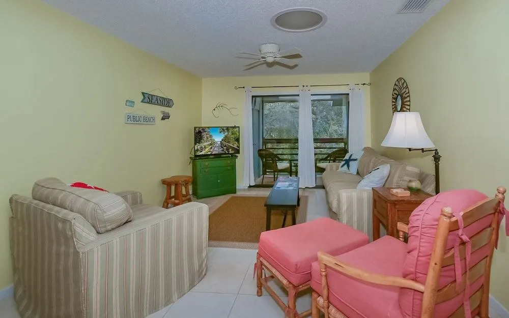 SC204 Sea Woods by RedAwning