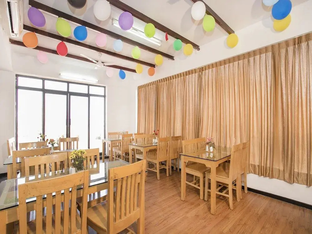 OYO 332 Hotel Melody Inn