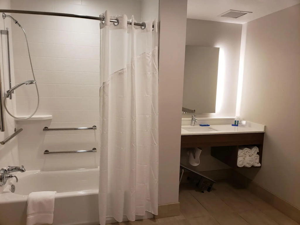 Holiday Inn Express & Suites Brigham City - North Utah by IHG