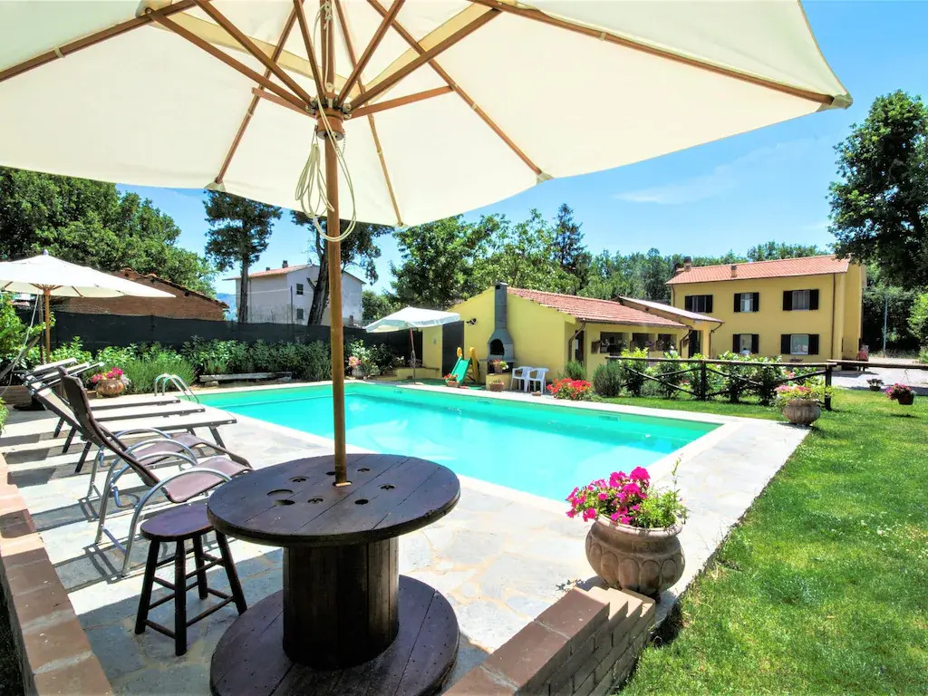 Holiday Home at Castiglion Fiorentino with Swimming Pool