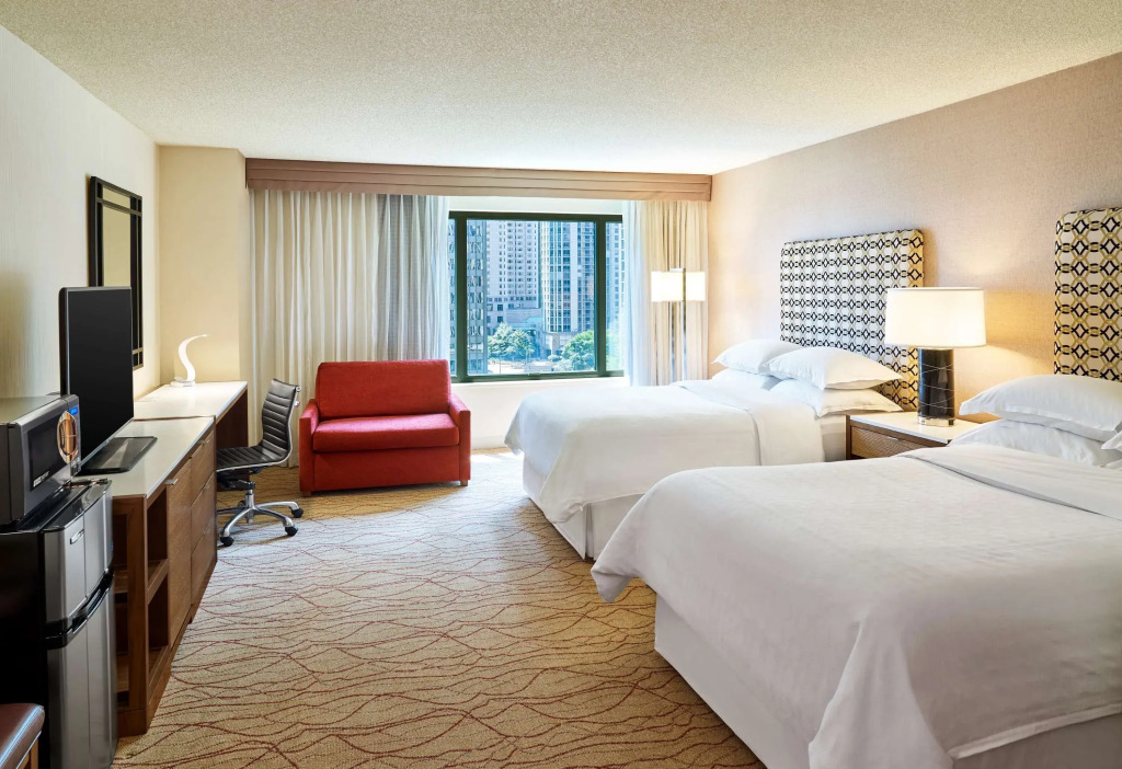 Sheraton Grand Chicago Riverwalk
