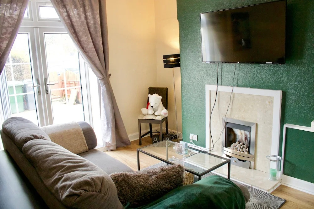 Ground Floor 2 Bedroom Flat