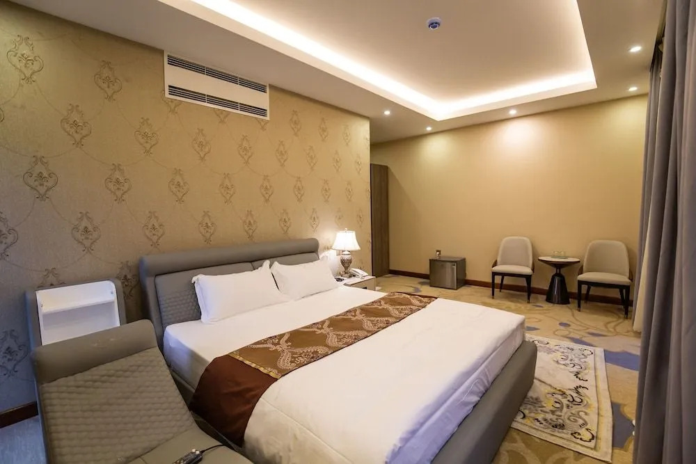Ocean Hotel