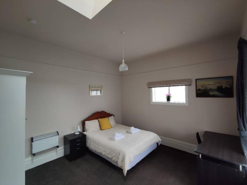 5 Large Bedroom Villas Suitable for 10People