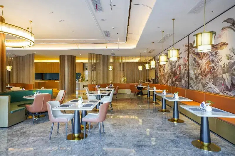Holiday Inn Express Yueyang Pingjiang, an IHG Htl