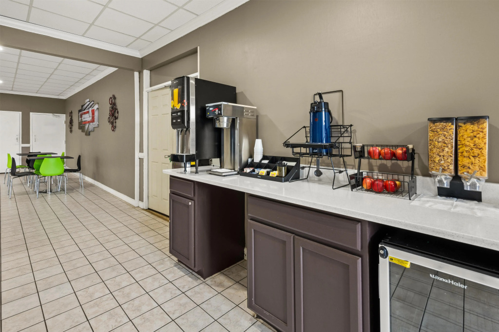 Americas Best Value Inn - Wilson