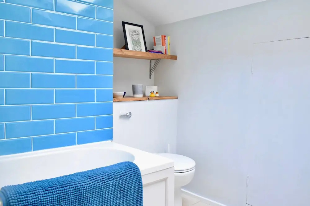 Homely 1 Bedroom Flat in Battersea With Garden