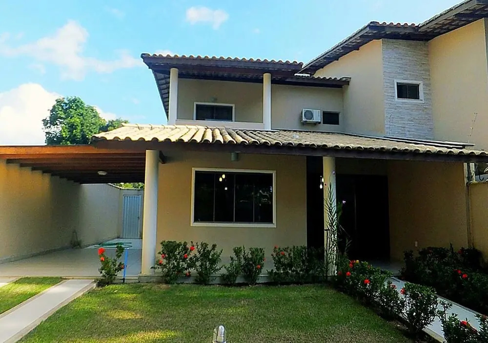 Casa na Praia de Mundaí com 4 quartos, piscina e área gourmet